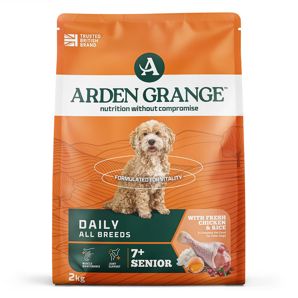 Arden Grange Daily Senior 7+ dry dog food with fresh chicken and rice, 2kg bag, front" — accurate; the bag is indeed the Daily All Breeds 7+ Senior with Fresh Chicken & Rice packaging